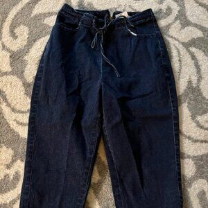 Vintage Newport News Jean Capris Size 6